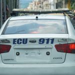 En la Bahía de Guayaquil, comerciantes autónomos usaron gas pimienta y armas blancas para enfrentarse con agentes metropolitanos